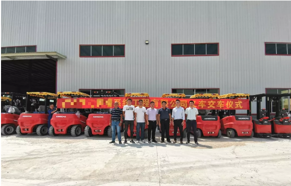 逆天了！杭叉交付某工程企業(yè)數(shù)十臺(tái)車