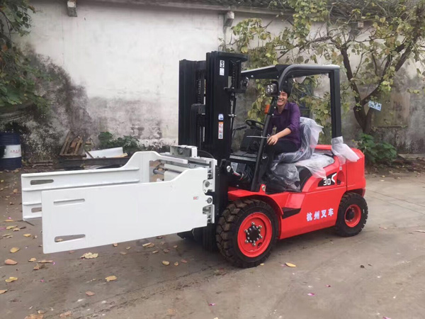 叉車(chē)使用前需要檢查什么？