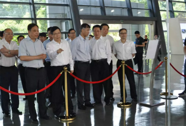 為什么說杭叉是個偉大的企業(yè)？杭州市市長也來走訪調(diào)研！